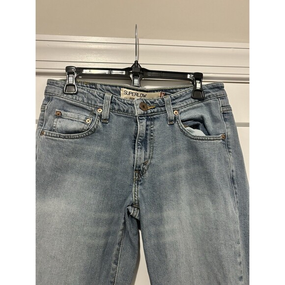 Levi's 524 too superlow Bootcut Med Wash Women’s Blue Jeans Denim Size 9 Y2K - Picture 5 of 8